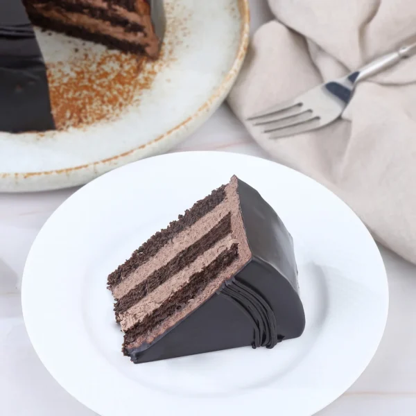 Creamy Chocolate Dream Cake - Image 3