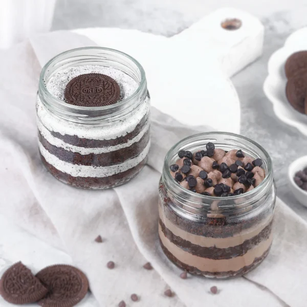 Oreo & Choco Chip Jar Cakes Delight