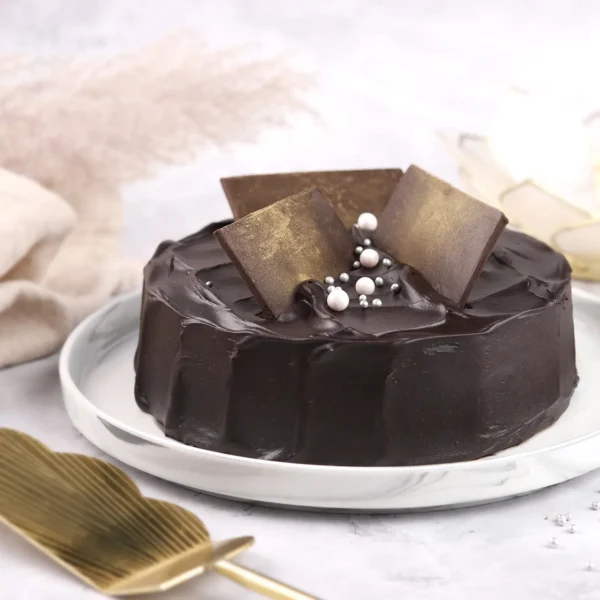 Truffle Dream Cake - Image 4